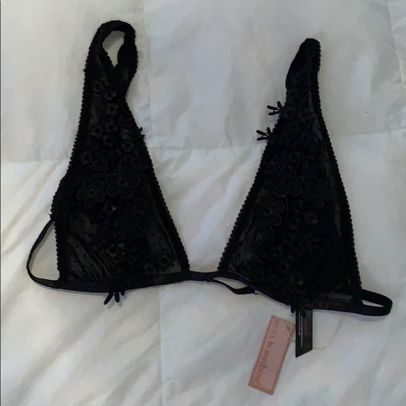 Bra - Picture 2 of 4